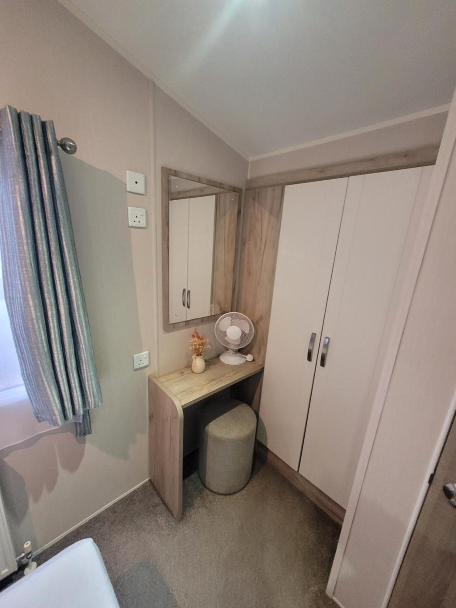 Spacious 8 Birth 3 Bedrooms A22 Unity Beach Holiday Resort Unity Brean 1 Pet Stays Free Berrow Exterior photo